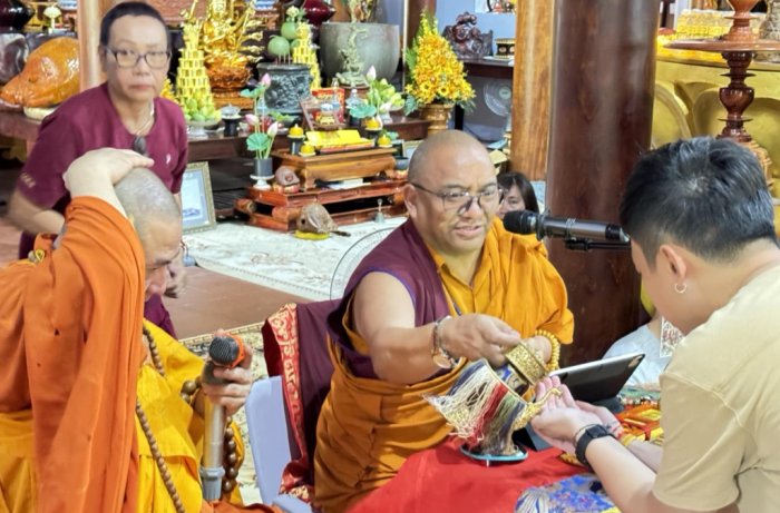 Sommeraktivitäten von Lama Kunsag (5/5)