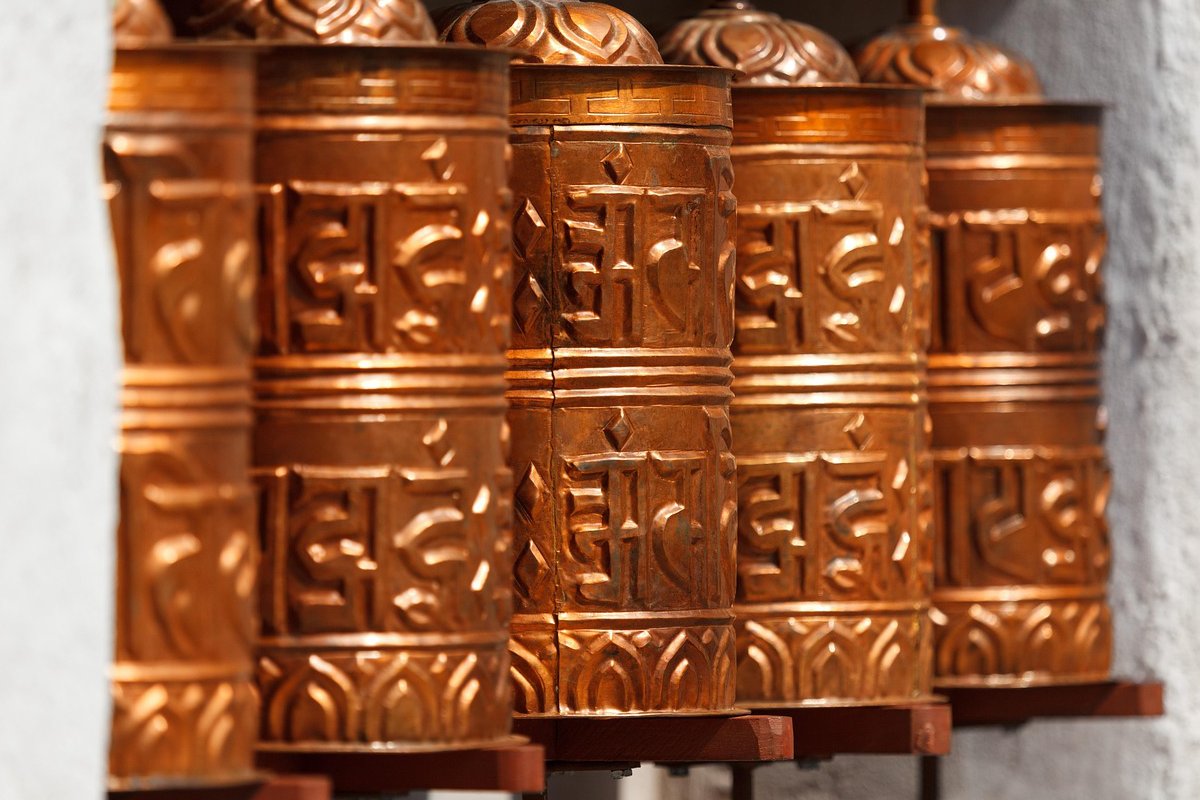 Visit by Tibetan doctor Amchi Wangdue