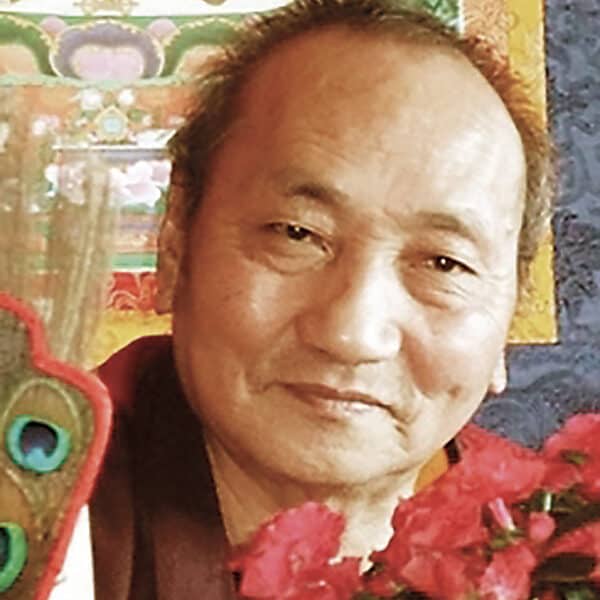 Der ehrwürdige Drubpön Yeshi Rinpoche